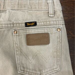 Wrangler Classic Khaki Boyd Jeans